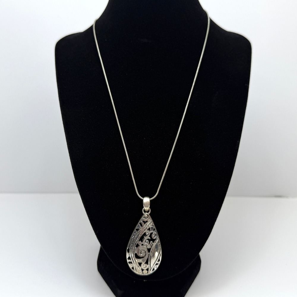 Teardrop Filigree Pendant Necklace Silver Tone Boho Fashion Jewelry 11 in L